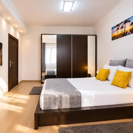 Apartament Solid Luminita